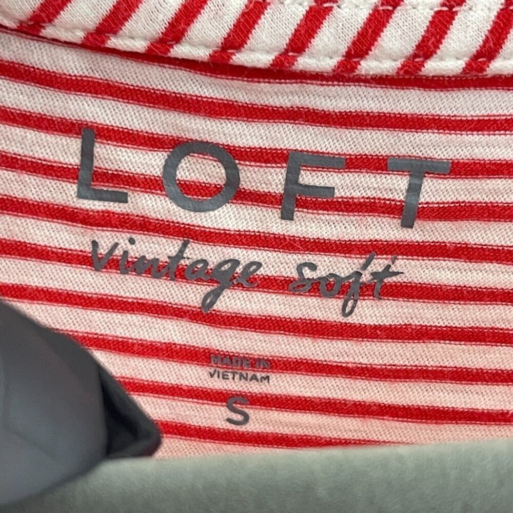 LOFT Vintage Soft Red Striped Shirt Womens Embroidered Short Sleeve Size Small - Picture 9 of 14